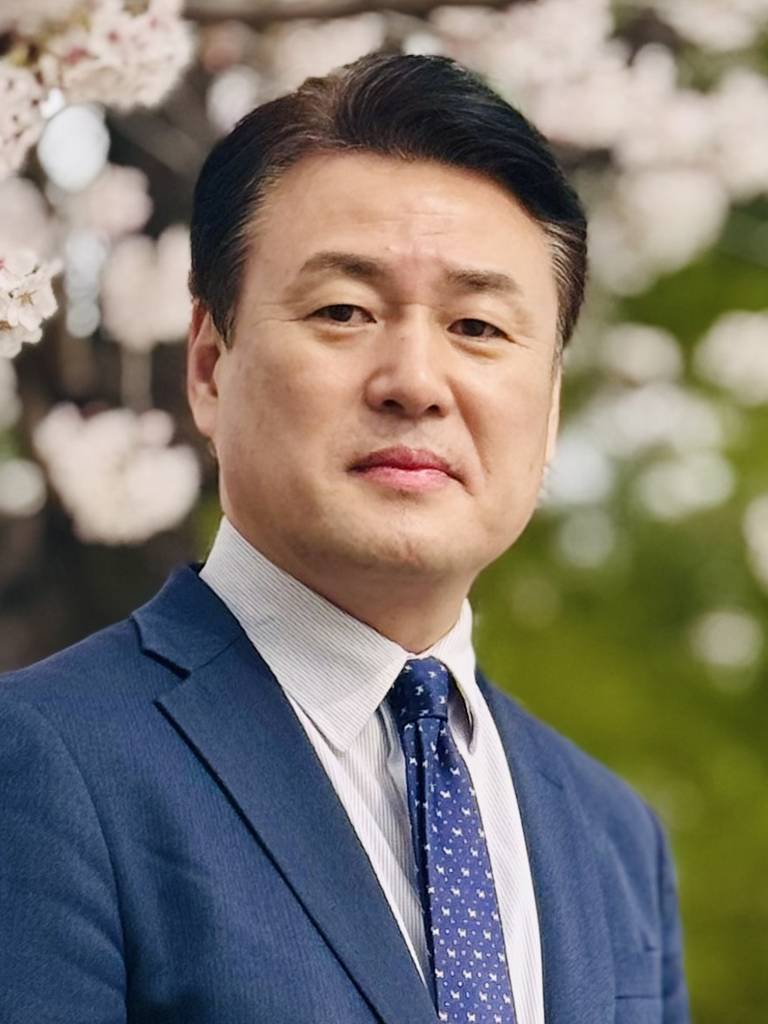 김병일 상임부회장